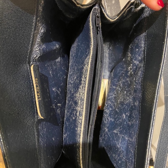 Vintage Gucci Shoulder/Crossbody Bag - Picture 7 of 12